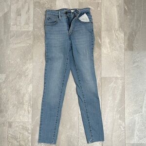 Levi's Women's Skinny Jeans in Denim Blue